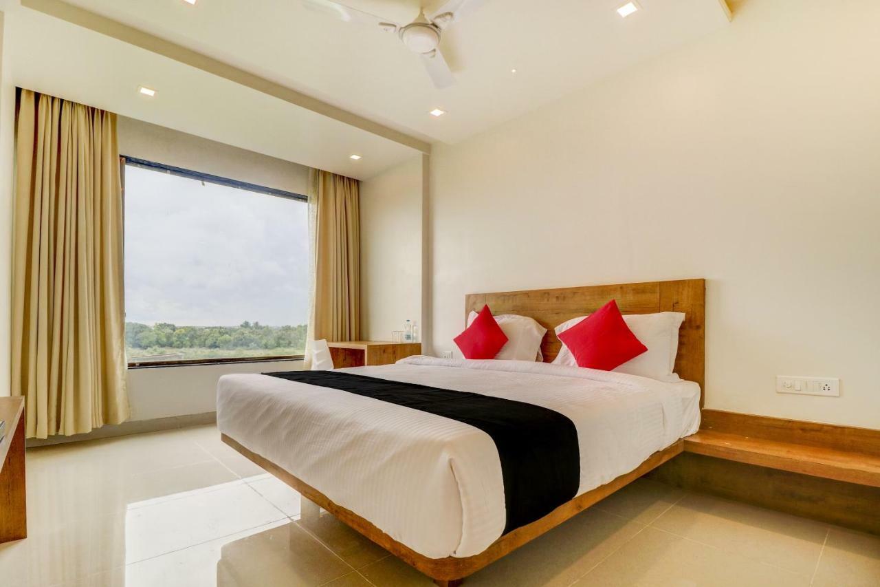 Hotel The Orange Flag Aurangabad  Eksteriør bilde