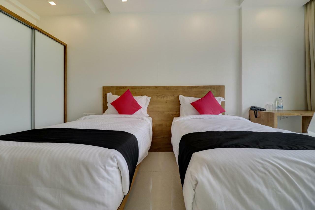 Hotel The Orange Flag Aurangabad  Eksteriør bilde